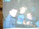 NA, WER IST DEN DER LINKS IM BILD!?!?!?!